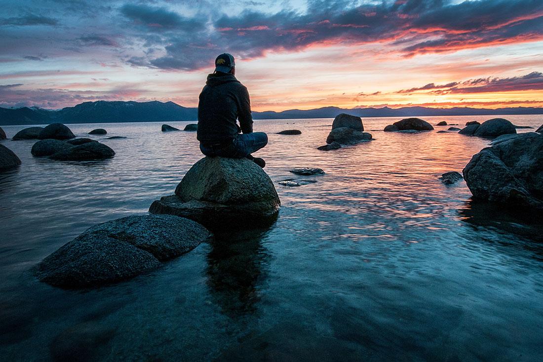 The Power of Solitude: Embracing Alone Time for Clarity