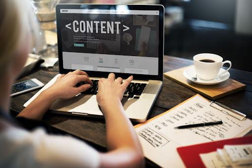 Crafting Compelling Content that Attracts and Engages Your Audience